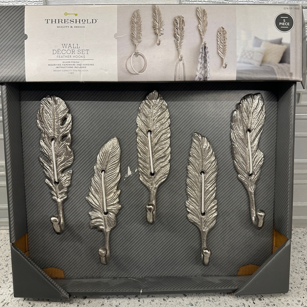 Silver metal boho/native feather decorative wall hook